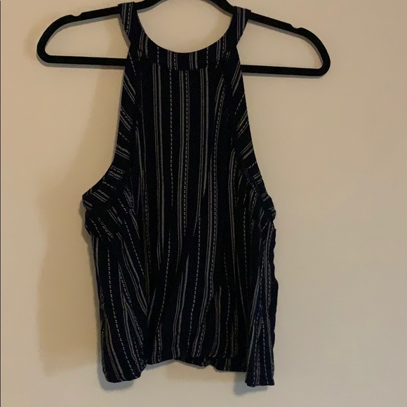 Crop top - Picture 1 of 1